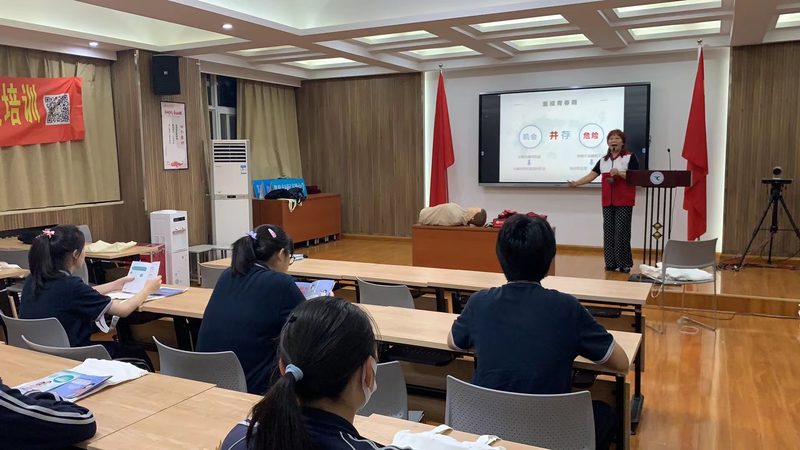 自考本科在考研方面的认可度较高，主要体现在以下几个方面：